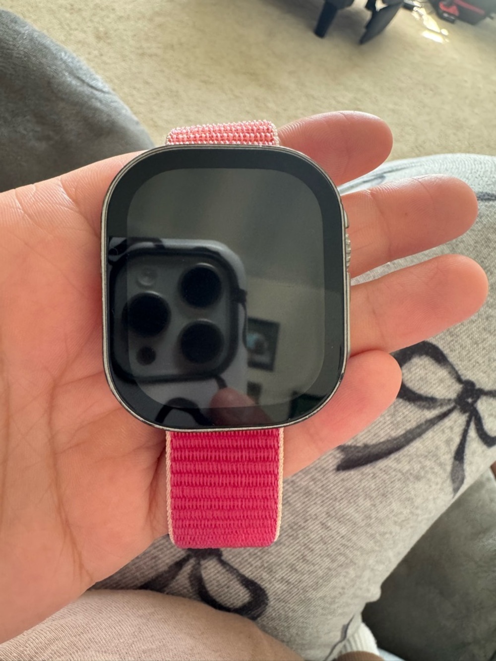 Apple Smartwatch with Pink Nylon Loop Band